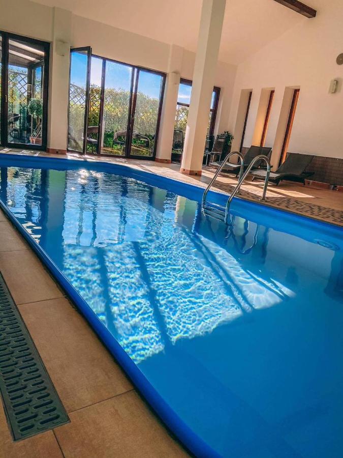 Active Wellness hotel U zlaté rybky Vyškov Exteriér fotografie